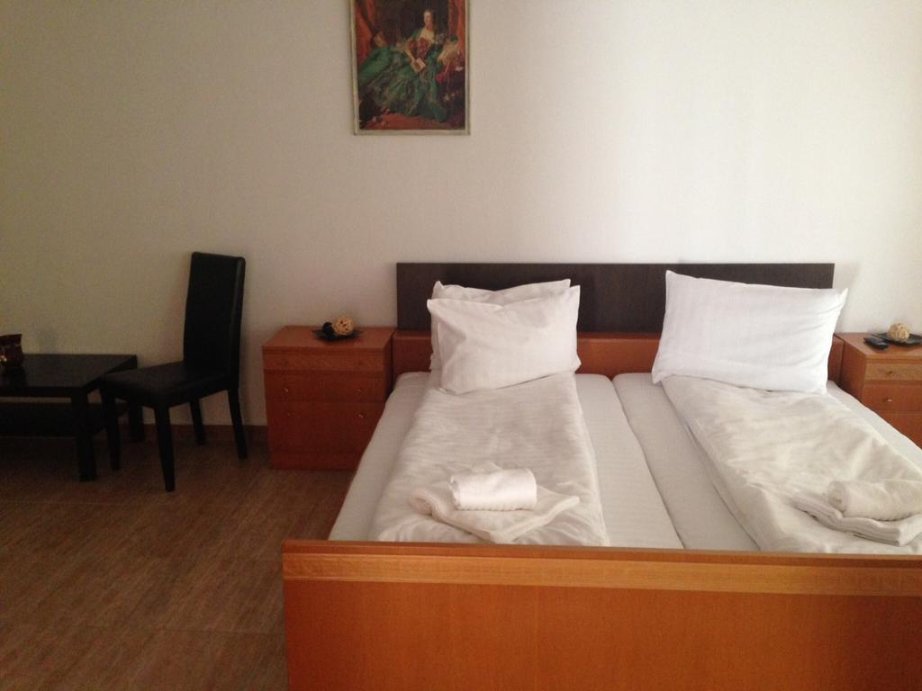 Casa Clara Hotel Sibiu Bagian luar foto